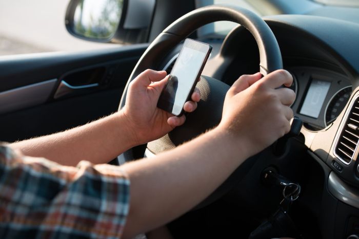 Texting while driving everyones doing it