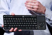 Logitech raises curtain on google tv with mixed revue