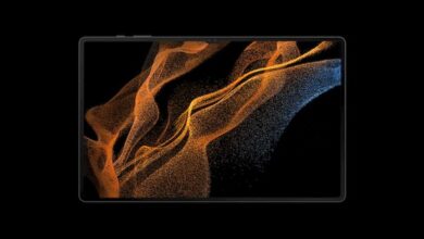 Samsungs galaxy whirls into the tablet universe