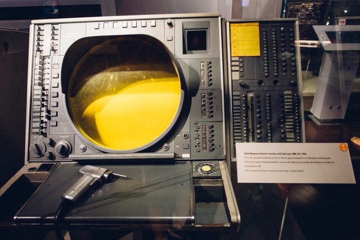 Refreshed computer museum looks back at 2 millennia of thinking machines