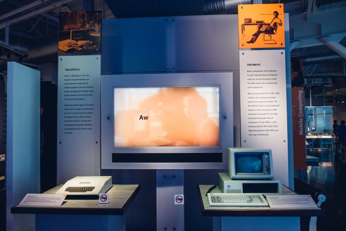 Refreshed computer museum looks back at 2 millennia of thinking machines