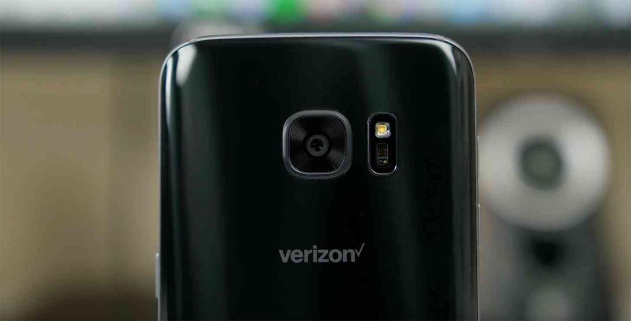 Verizon serves up batch of quirky new handsets