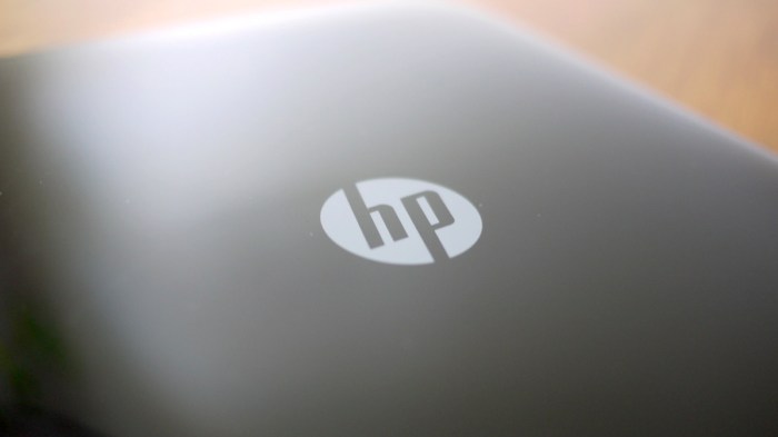Hp makes webos play with a pad a pre and a pint sized smartie